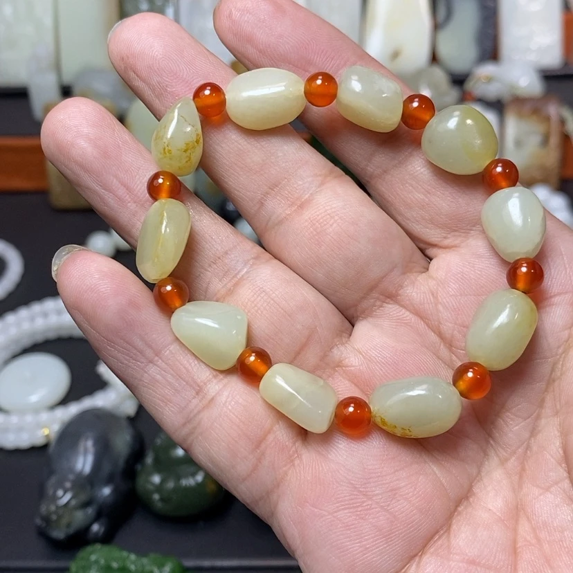 【闪购商品】颈饰未镶嵌和田玉