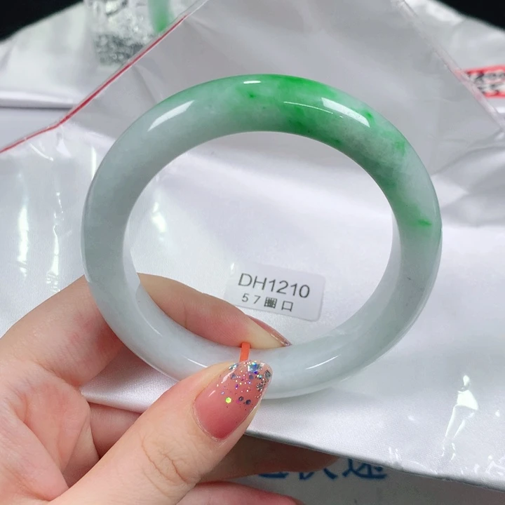 翡翠手镯（圆镯）未镶嵌正圈DH1210
