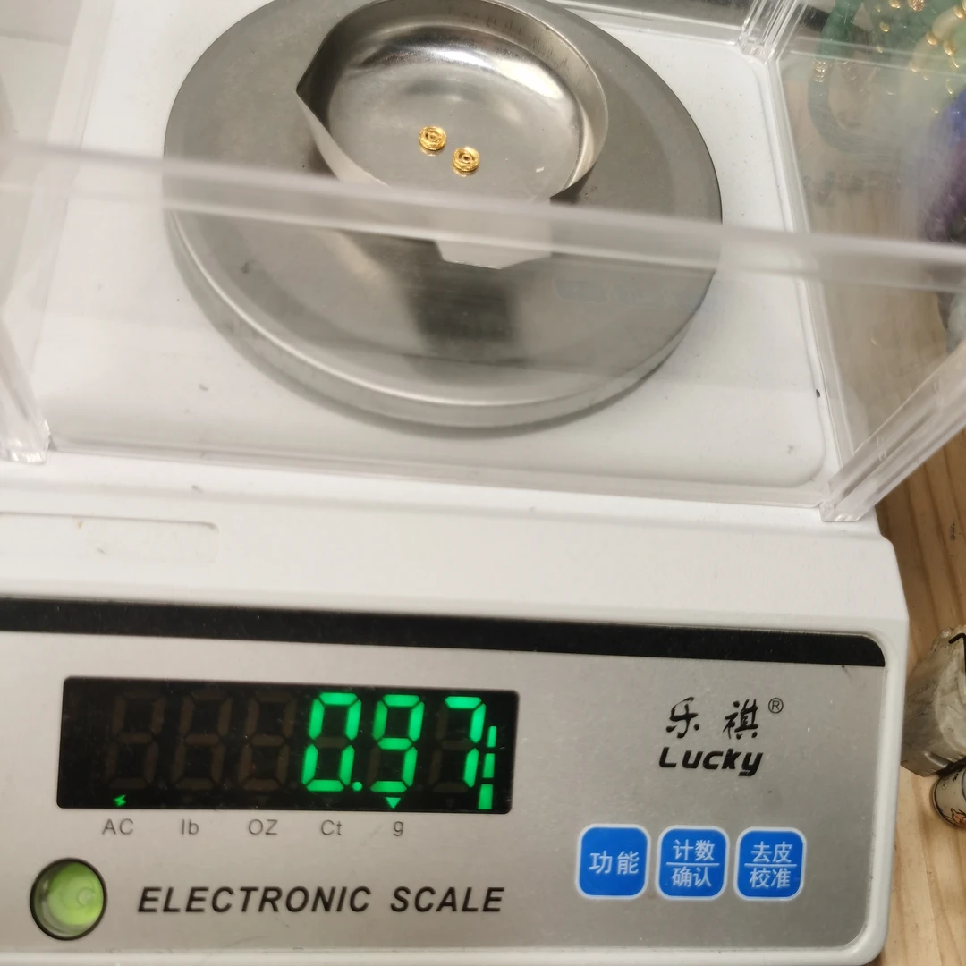 足金黄金文玩配饰0.97g唐草卡环6mm  琪