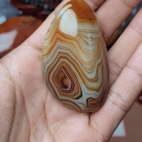 未镶嵌玛瑙/玉髓珠宝奇石太*打孔不退不换