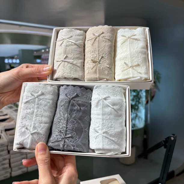 【3条装】70783爱之梦中腰蕾丝棉感舒适透气女士内裤