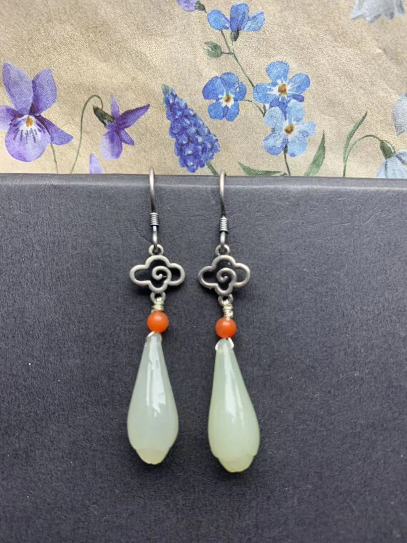 天然和田玉耳饰高端玉兰花S925纯银耳环经典雕刻复古花形女F24