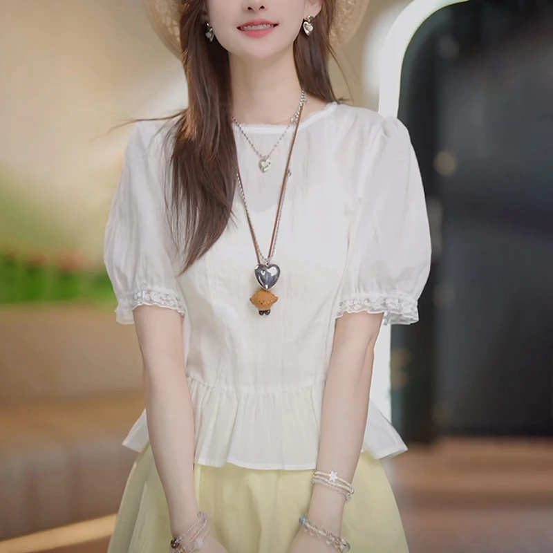 2025夏季白色蕾丝花边短袖衬衫女士新款洋气减龄设计感荷叶边上衣