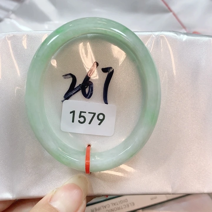翡翠手镯未镶嵌天然翡翠手镯54