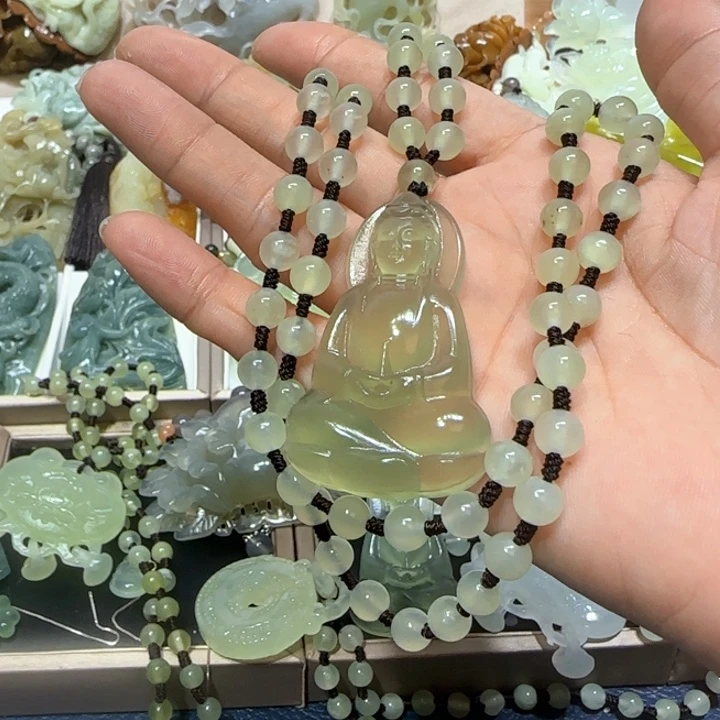 蛇纹石玉未镶嵌吊坠