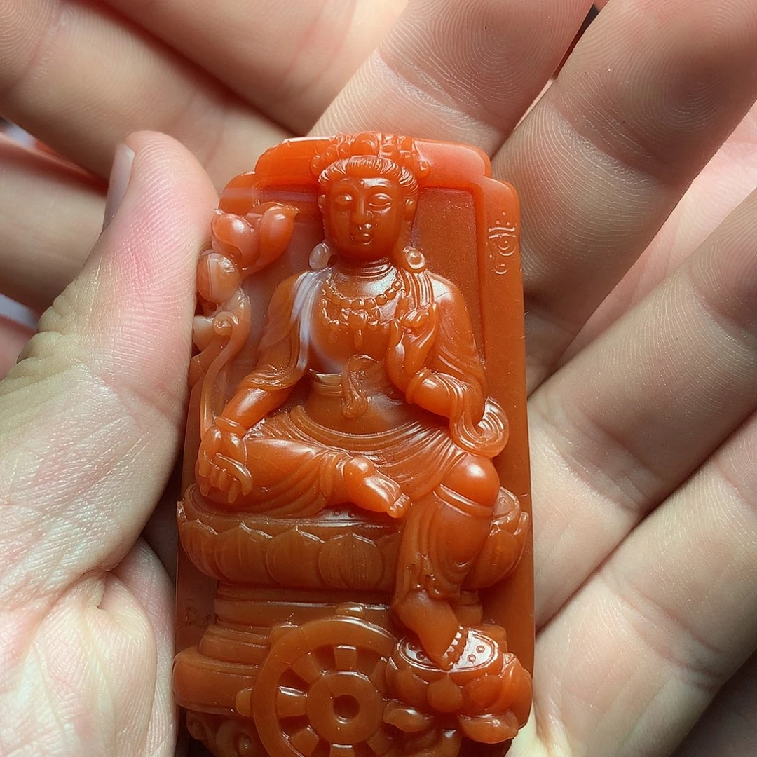 未镶嵌1南红玛瑙观音牌