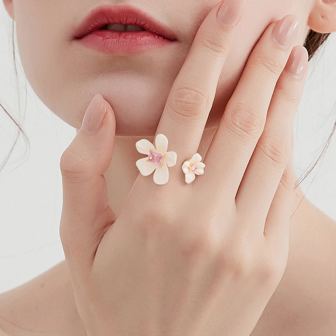 mck 合金戒指 小苍兰戒指女ins高级感粉色花朵指环手饰食指戒尾戒