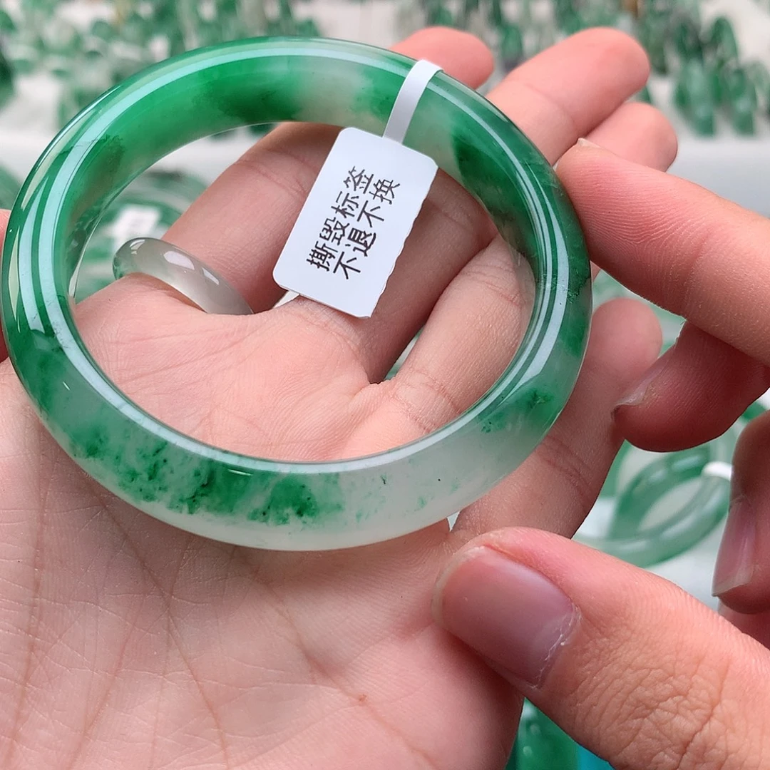 石英质玉（非洲翠）未镶嵌手镯58-59 23号