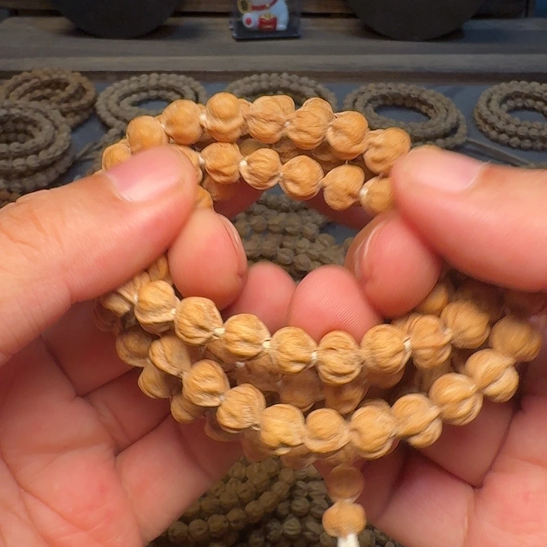 慢***慢柏香籽/百香籽吊坠