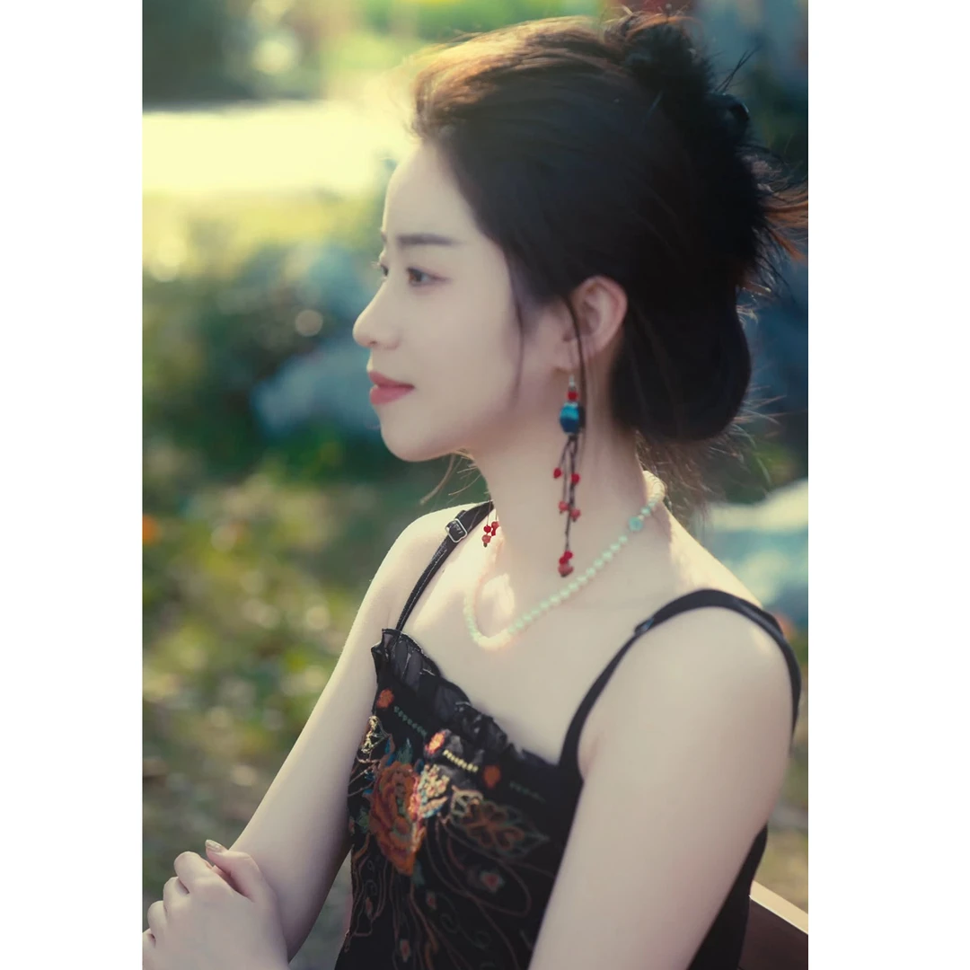 【籣鸢·】素娘无袖刺绣女背心时尚夏季女士带胸垫印花中国风S18821D