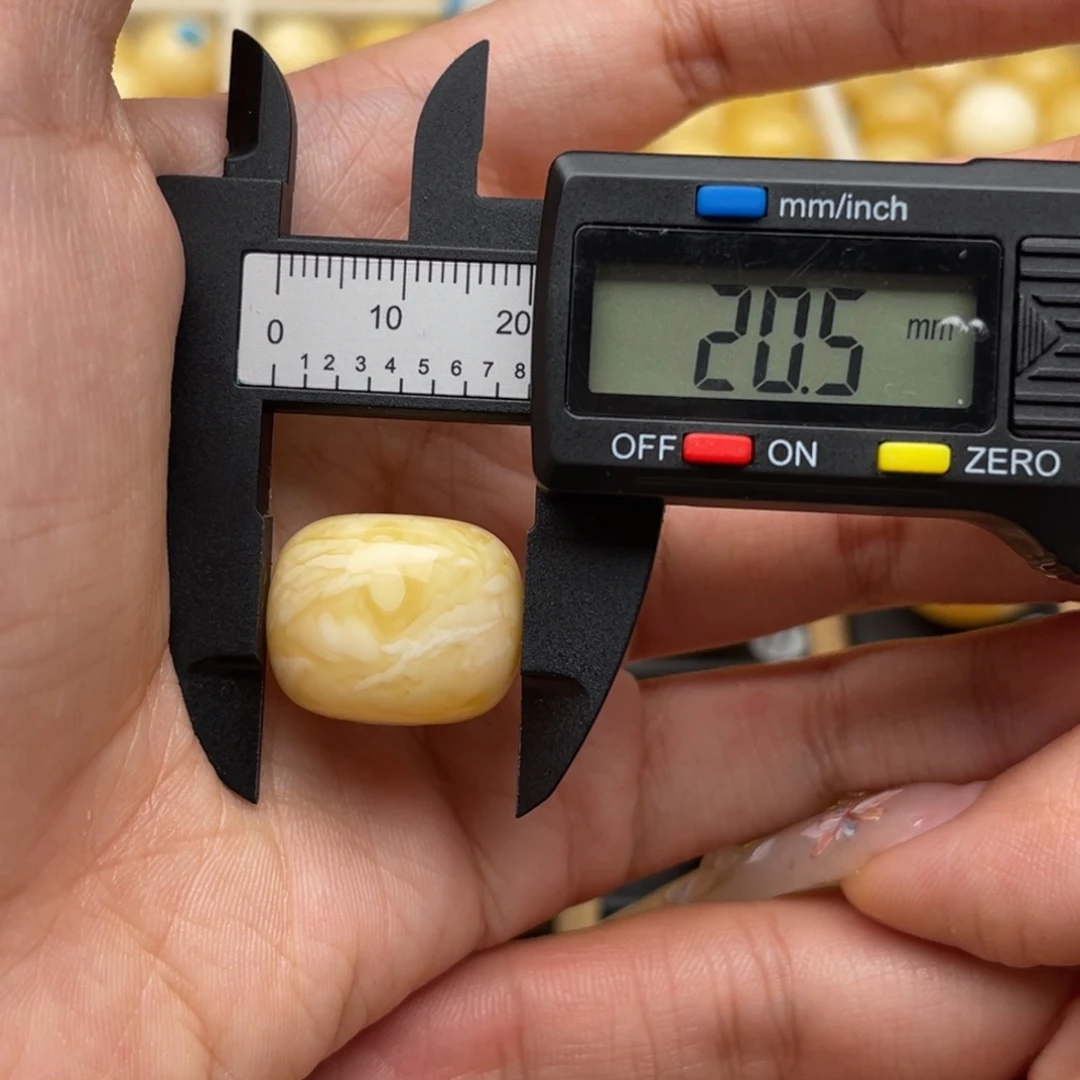 琥珀未镶嵌裸石蜜蜡墩子静