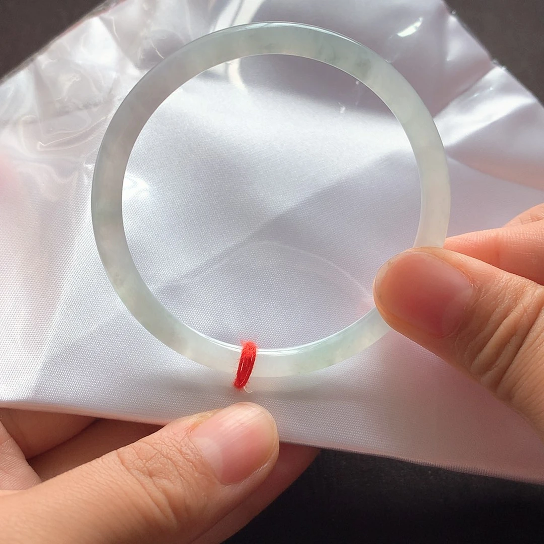 翡翠未镶嵌手镯54圆条