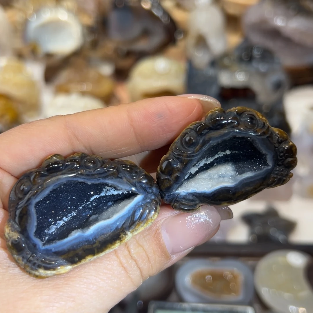 玛瑙/玉髓未镶嵌雕刻件