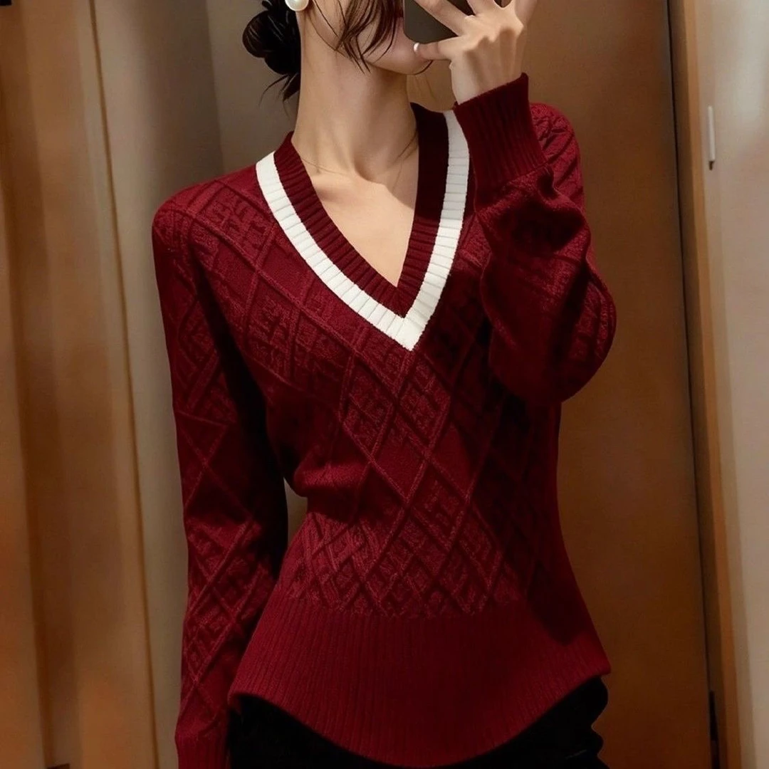 职业阿玛诗官2025秋冬新款法式撞色麻花V领针织衫女收腰显瘦毛衣