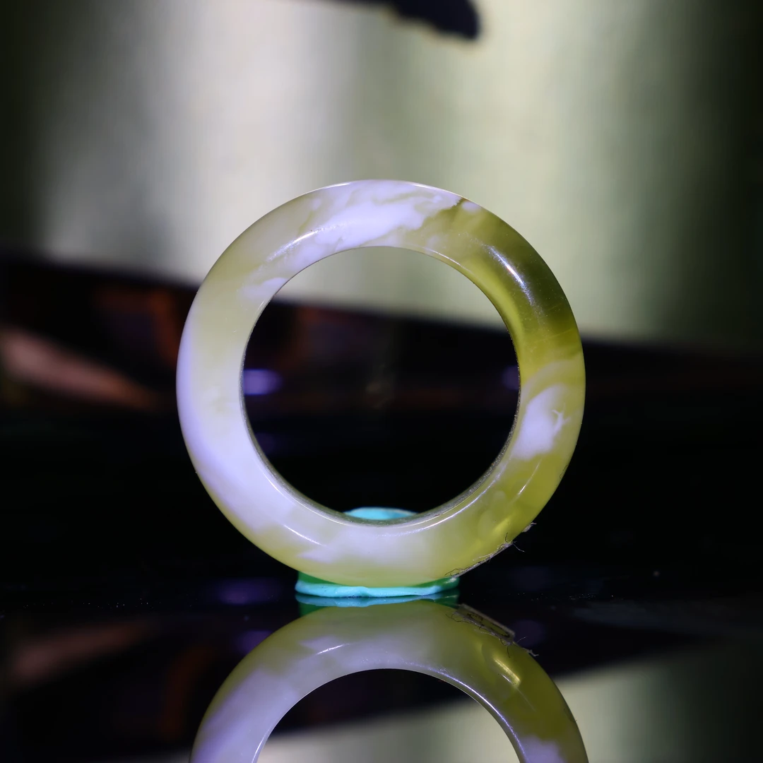 11m蜜蜡跑环跑圈原矿一物一图金瓷白浓蜡侧挂跑环蜜蜡配饰A108