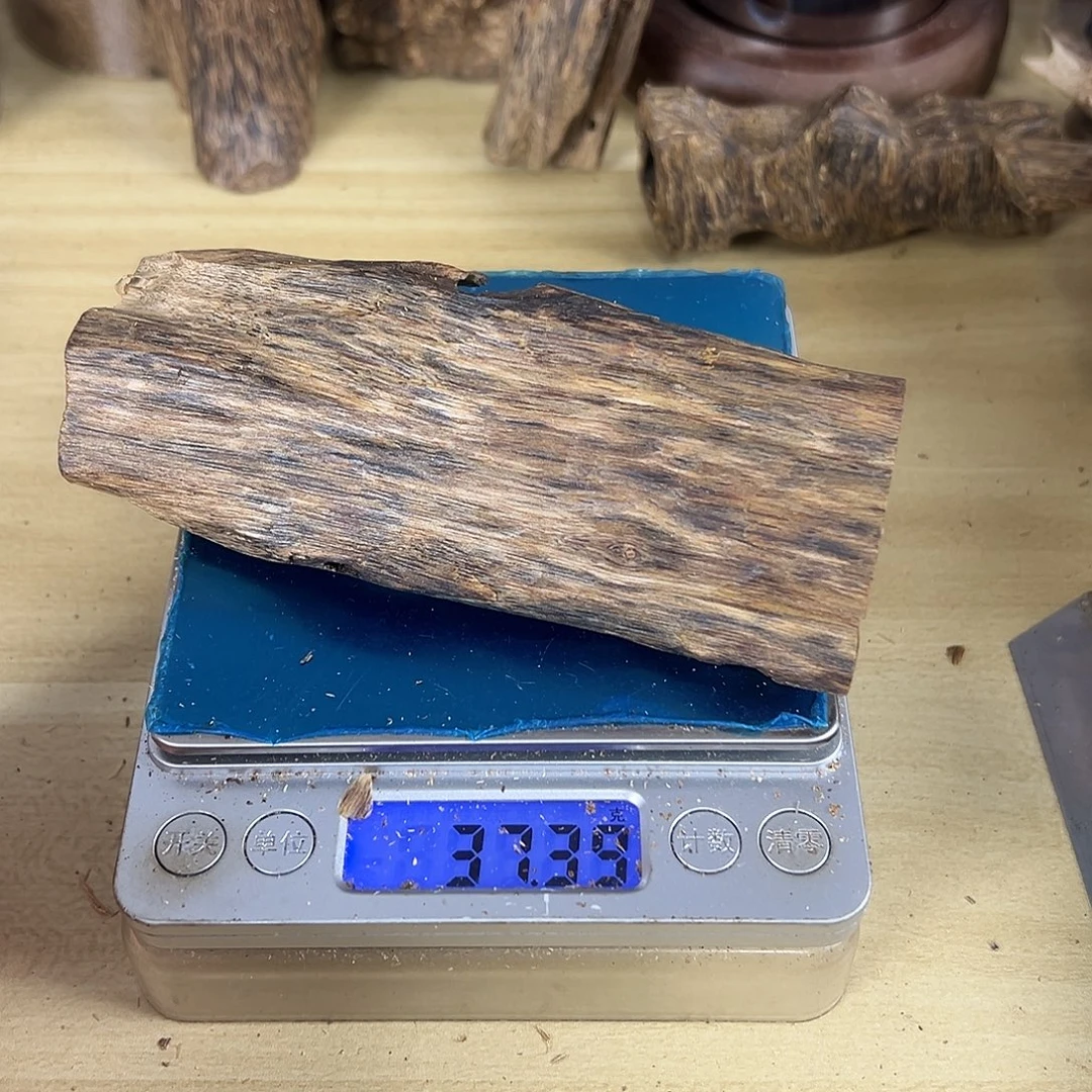 香料绿奇楠虫漏37克白棋