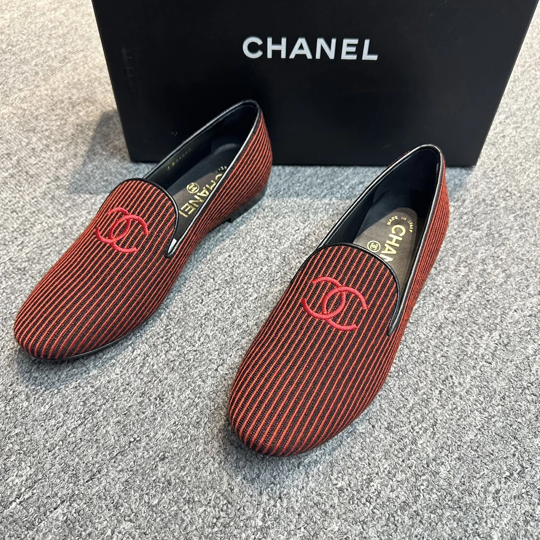 全新未使用 Chanel/香奈儿 女士红色织物一脚蹬乐福鞋114657