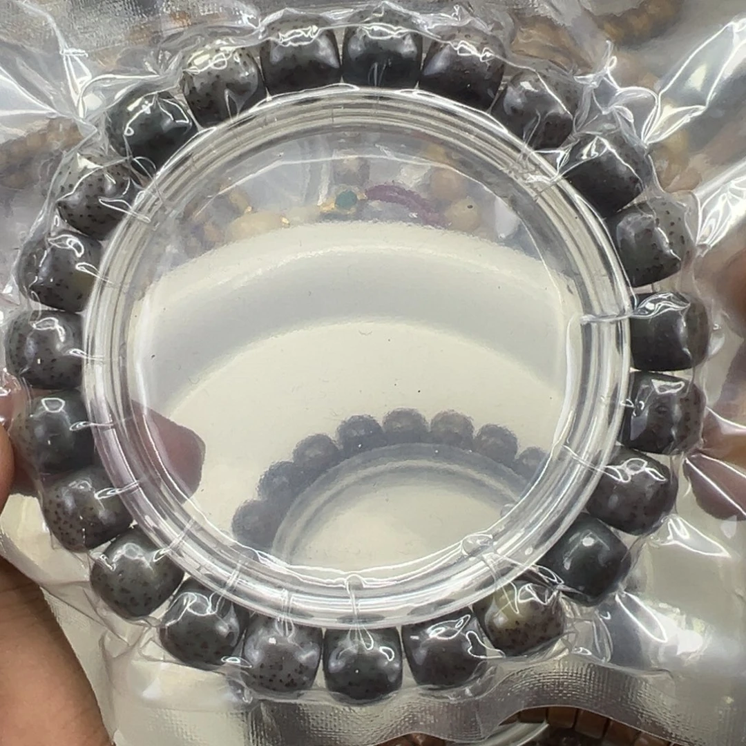 手串星月菩提53殿堂黑冰星月菩提单圈10左右