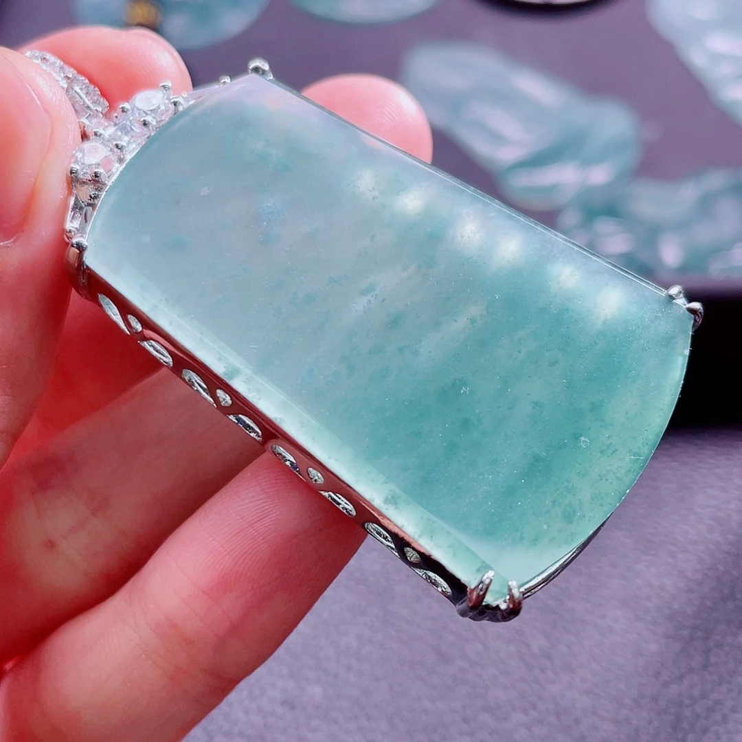 翡翠颈饰未镶嵌88888888