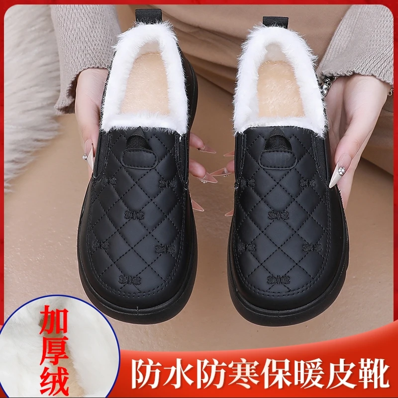 爆款女鞋棉鞋冬季加绒耐磨豆豆鞋防水保暖黑色工作鞋一脚蹬妈妈鞋