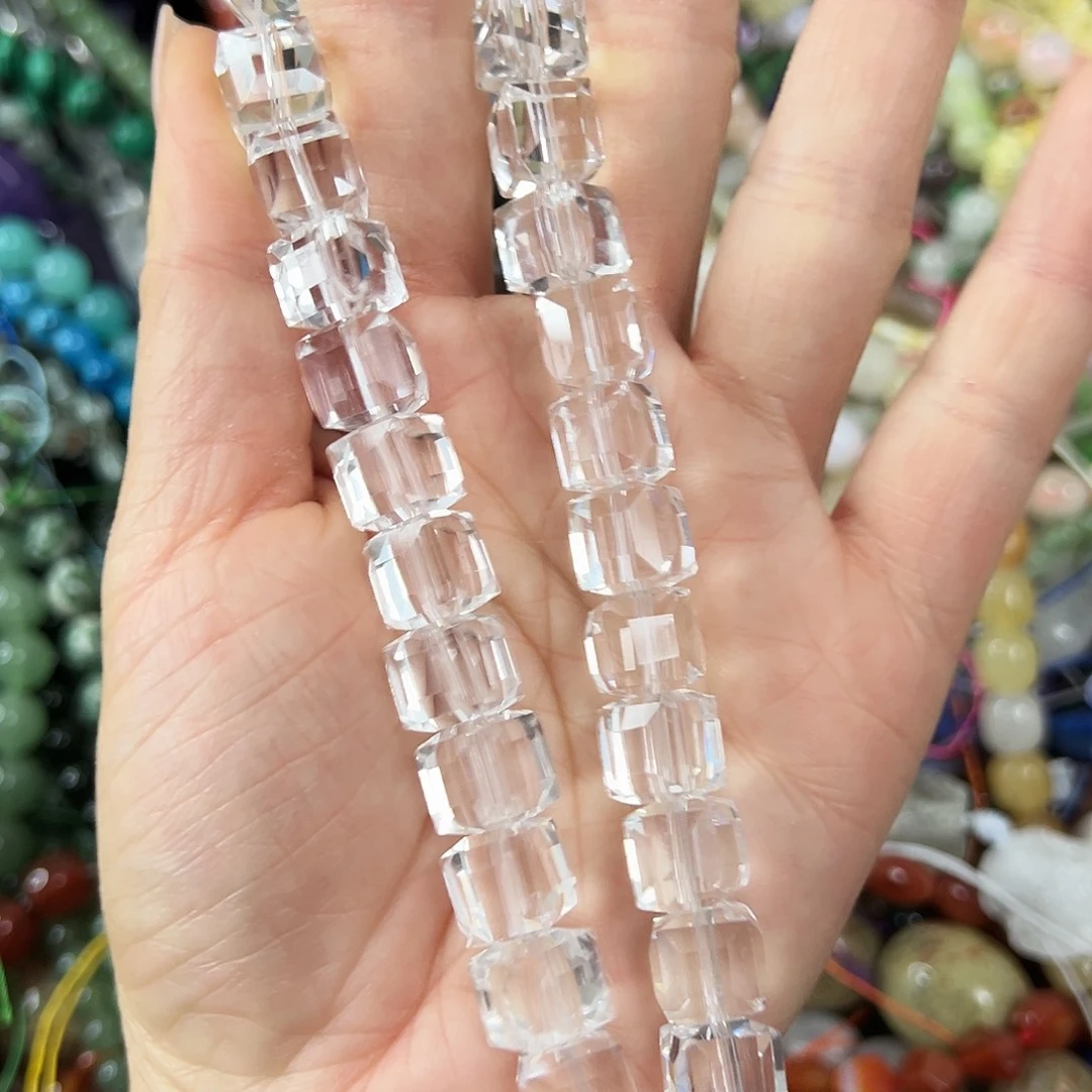 玛瑙/玉髓未镶嵌珠宝半成品，卡10压电白水方糖切面33颗