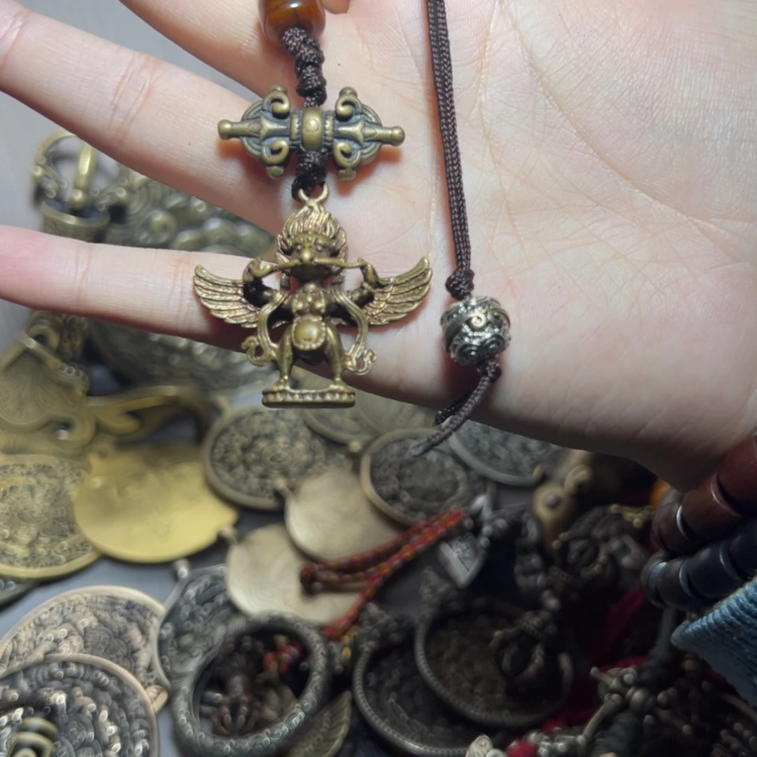 藏族////：；//////