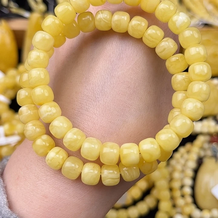 琥珀未镶嵌颈饰琥珀 多样性发其一