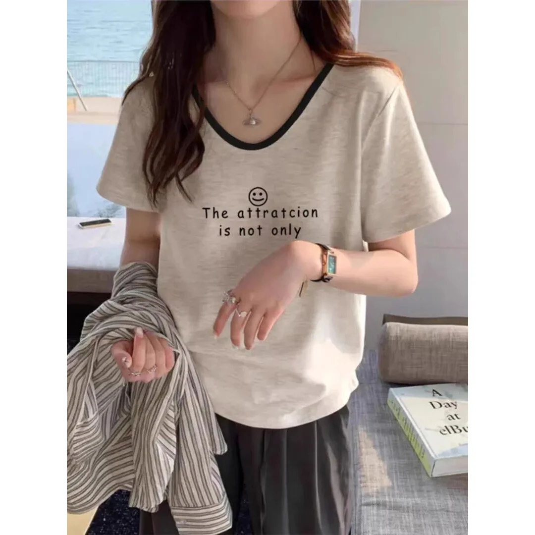 感胖mm设计感V领短袖T恤女2025夏季新款爆款宽松慵懒风微胖上衣