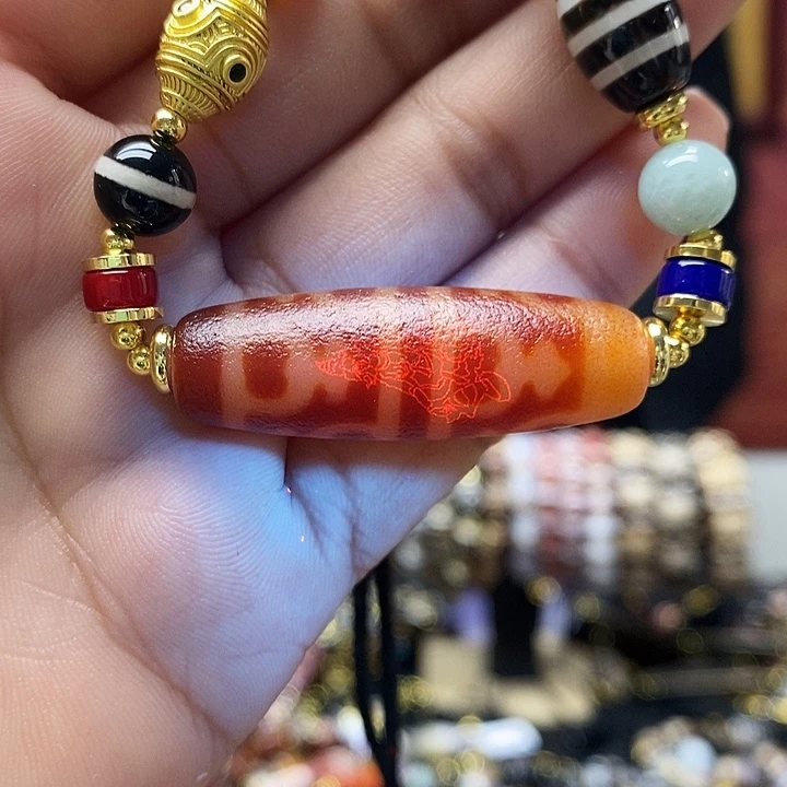 玛瑙/玉髓合金颈饰