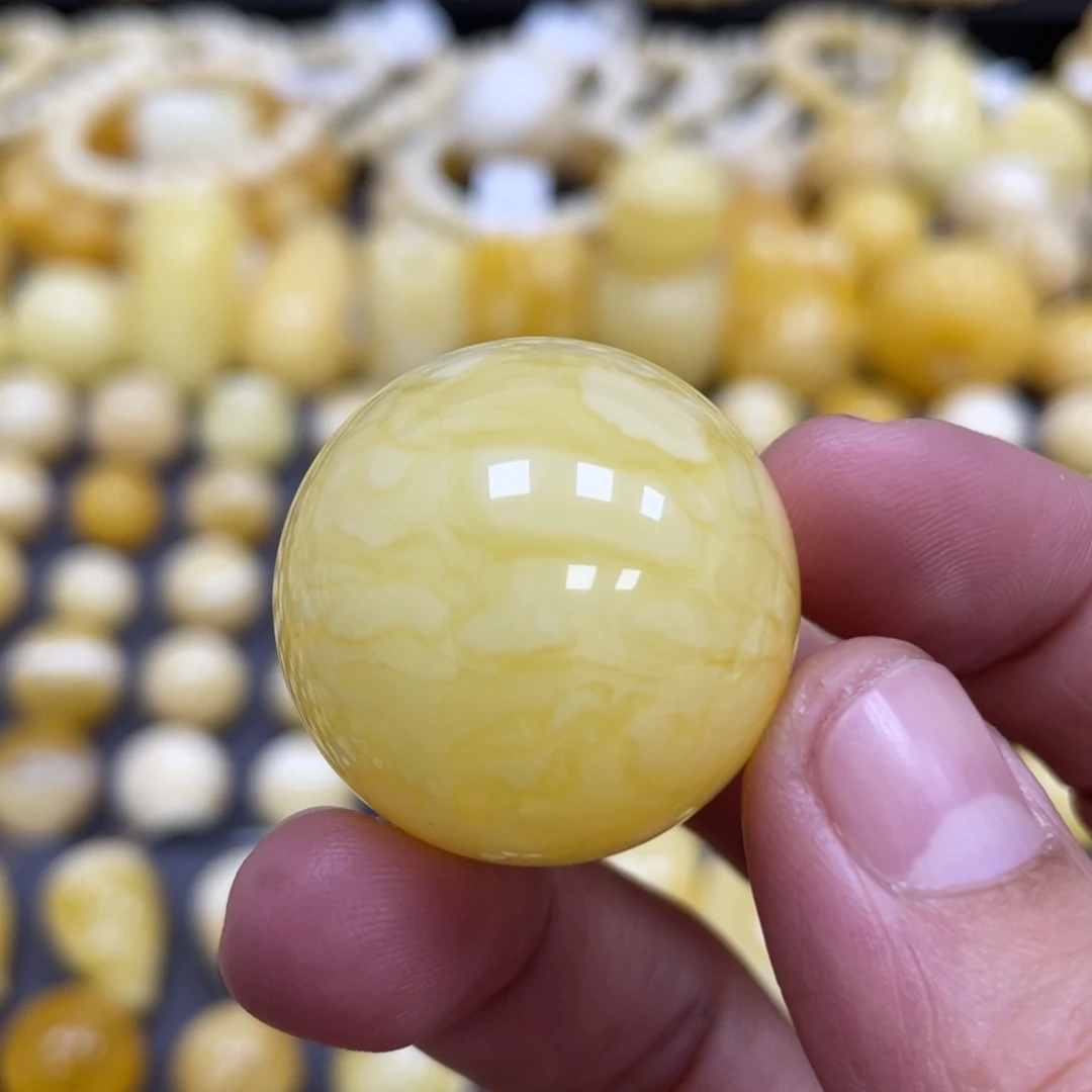 蜜蜡未镶嵌裸石28.4mm福利款