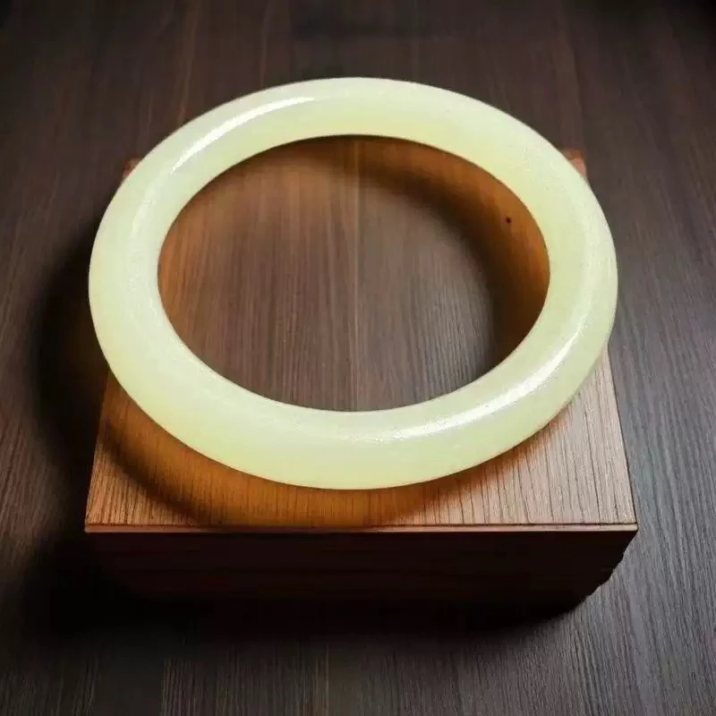 【鑫华甄选】时尚精品蜂蜜水手镯-见证-LHB-12