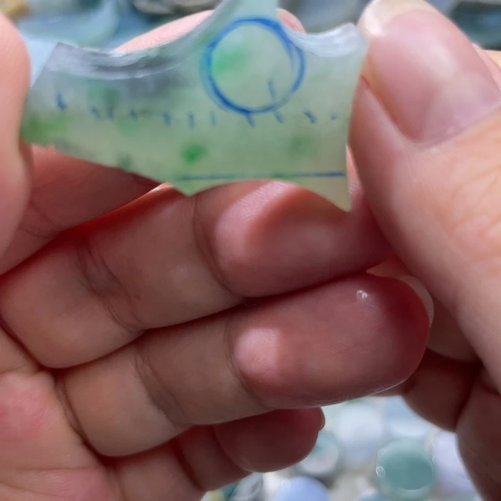 定制翡翠未镶嵌天然翡翠8➕冰绿圆珠