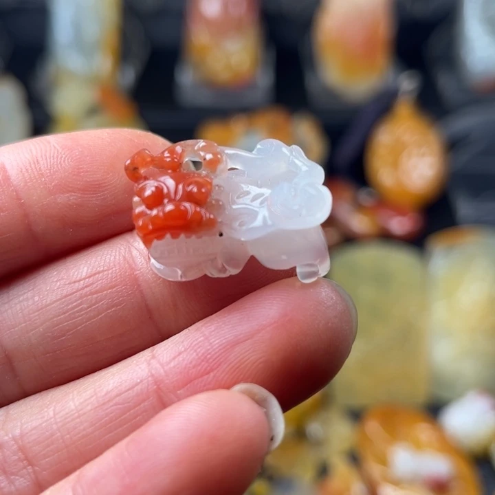 石英质玉（黄龙玉）未镶嵌手链