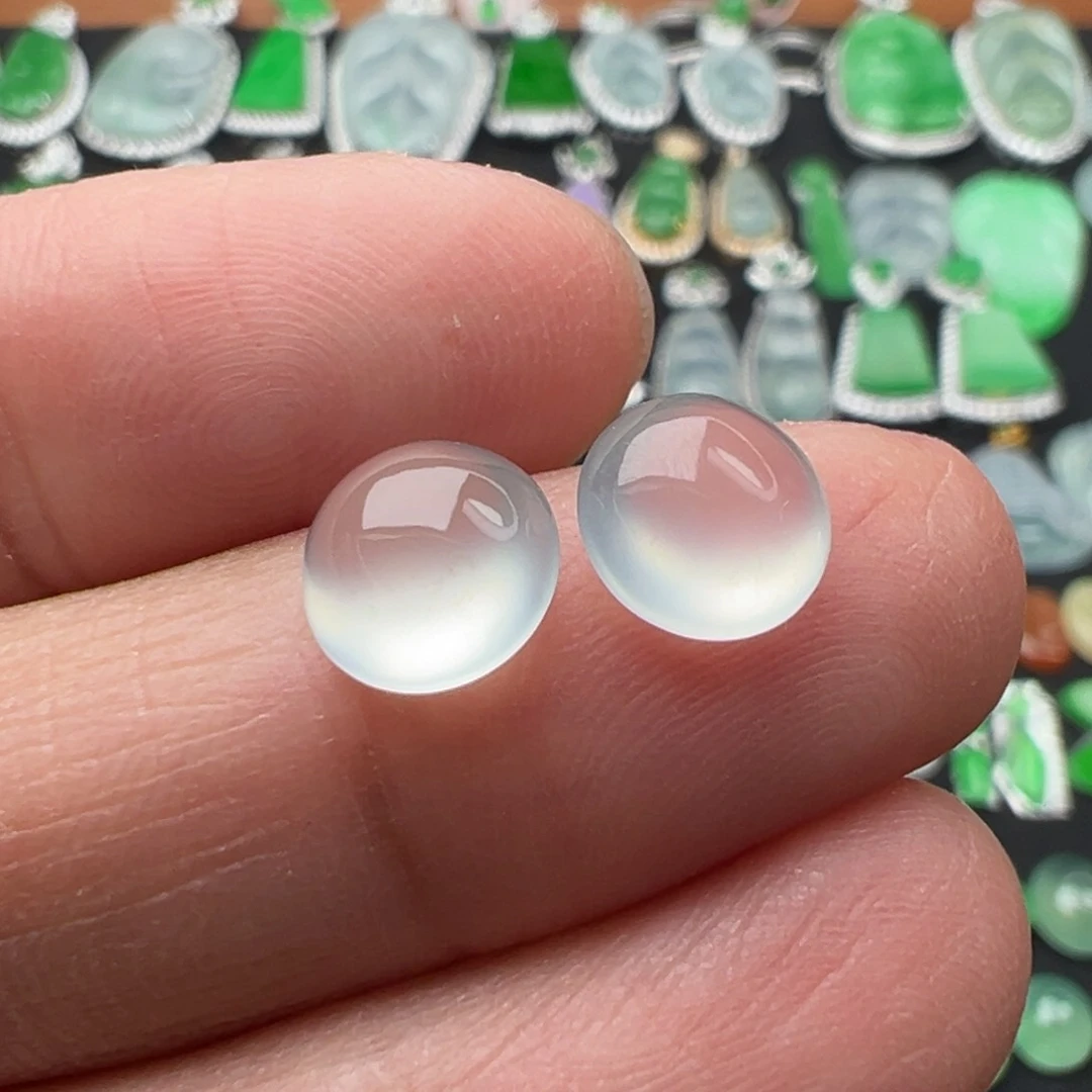 翡翠颈饰未镶嵌蛋7.7