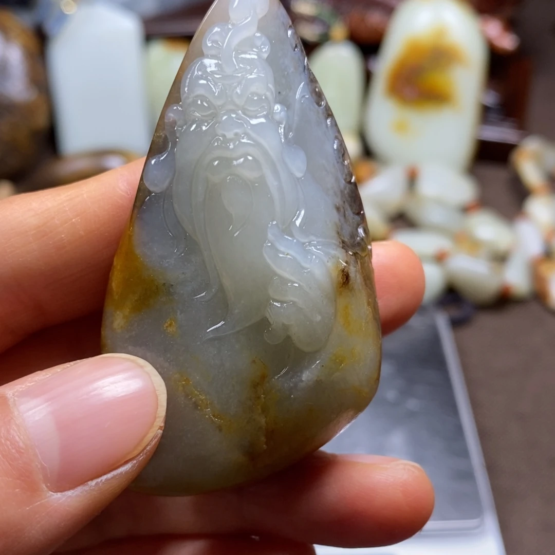 和田玉未镶嵌挂件