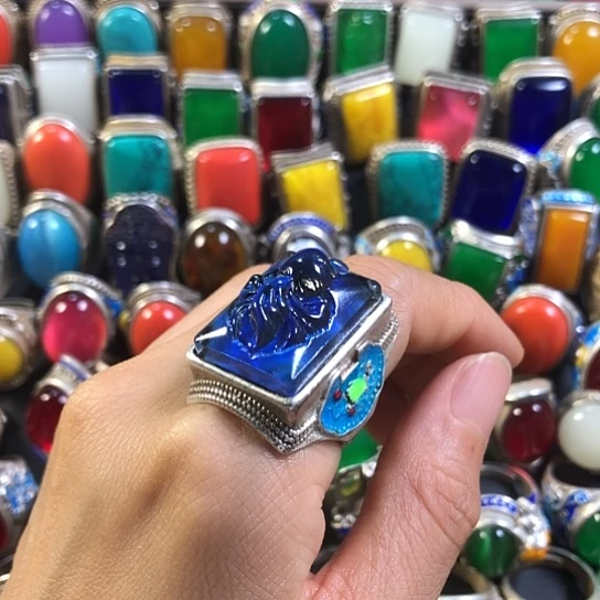 琉璃合金复古设计风格