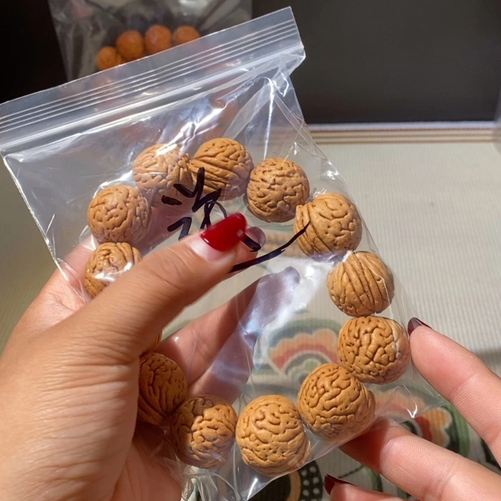 文玩核桃手串小**多……