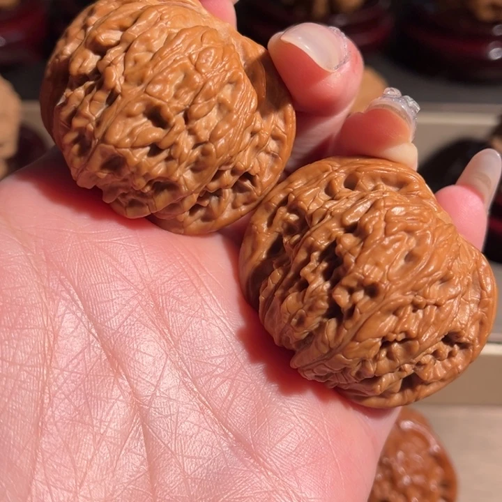 ****萌吊坠文玩核桃全品 磨盘