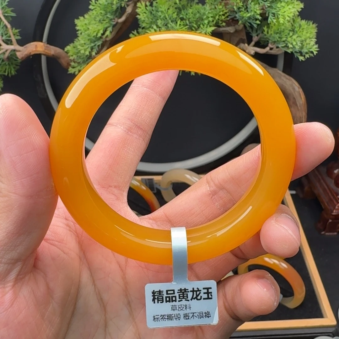 石英质玉（黄龙玉）未镶嵌手镯
