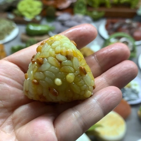 蛇纹石玉未镶嵌摆件彩*F