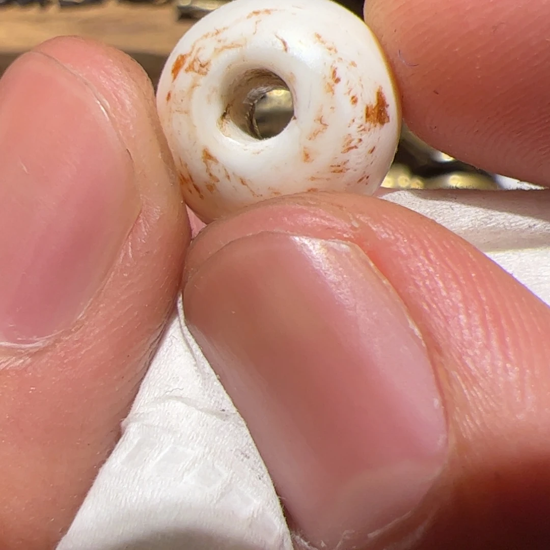 颈饰玻璃你是不是