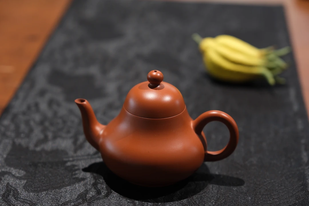 潮州手拉壶章林浩老师梨壶120毫升原矿朱泥壶纯手工制作