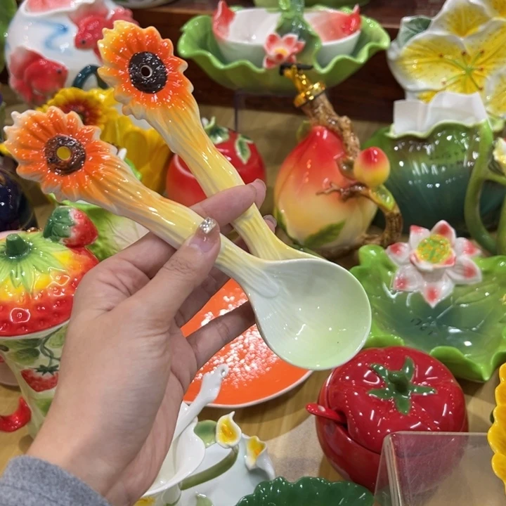 陶瓷等产品的生产和销售