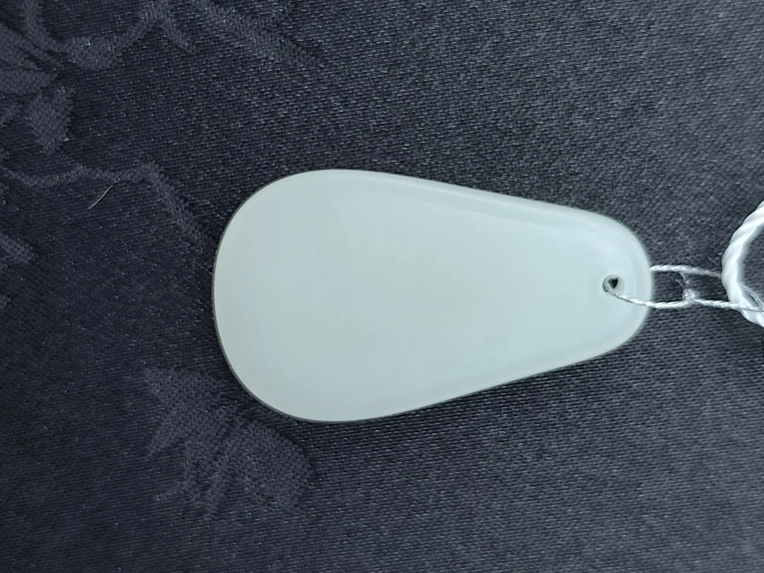 （昆仑鉴玉）和田玉白玉无事牌吊坠WSP018 36X21mm