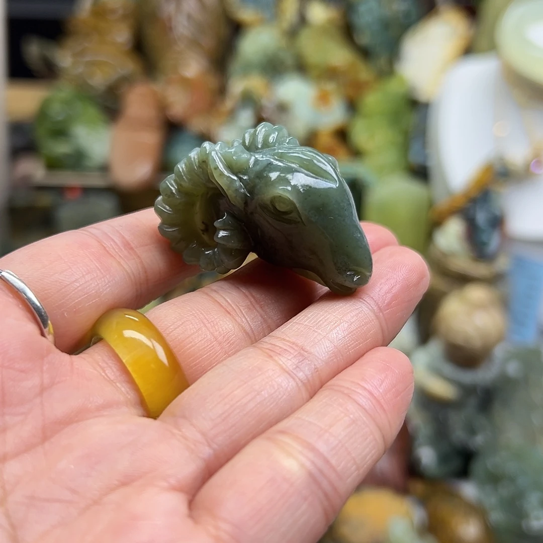 颈饰未镶嵌岫岩老玉（透闪石质玉）老玉羊头