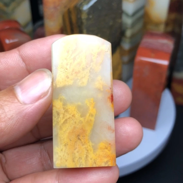 g***0昌化石印石我在这里等着你们