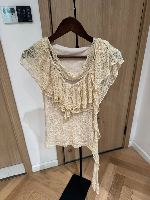 主播推荐 小众设计感 精致荷叶边纯欲风无袖蕾丝拼接飘带上衣