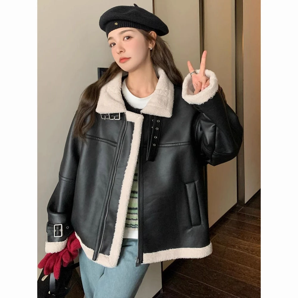 黑色秋冬皮衣加厚新款机车服外套羊羔毛冬季宽松夹克