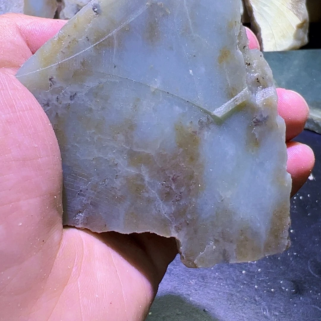 和田玉未镶嵌珠宝半成品