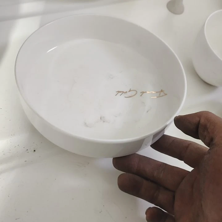 盘陶瓷盘子碗啥都有